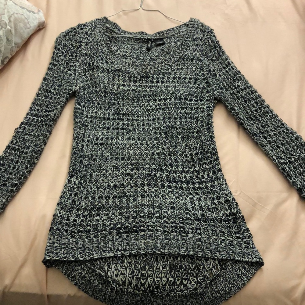 Used/ Good Condition Knitted Sweater